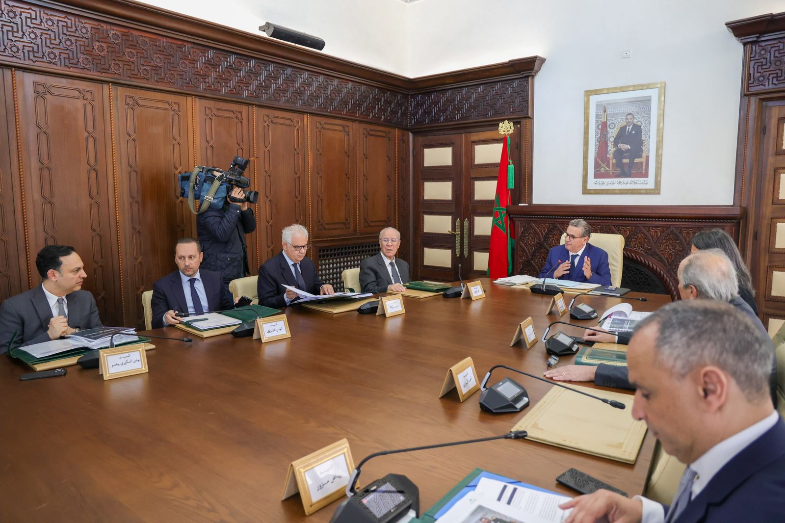 أخنوش يكشف حصيلة إعمار الحوز.. 7.2 مليار درهم دعماً للأسر و54 ألف مسكن جاهز