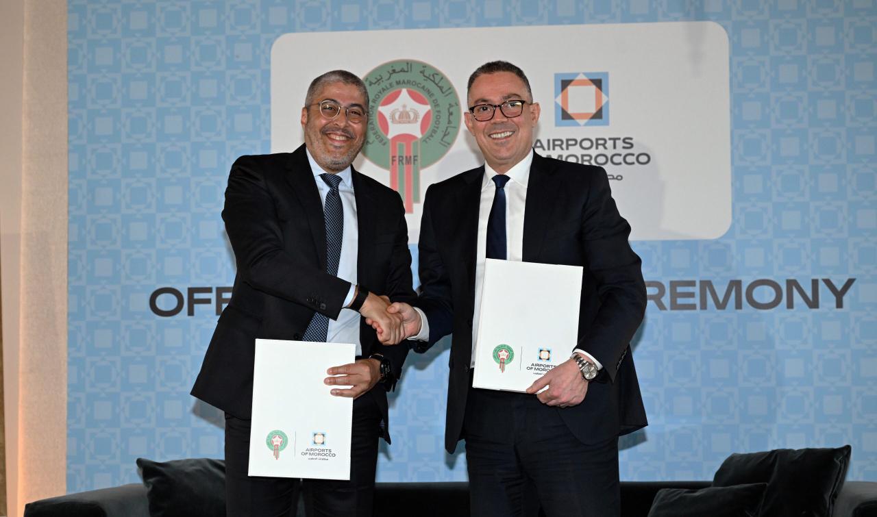 شراكة استراتيجية بين جامعة كرة القدم ومكتب المطارات لتعزيز لوجستيك المنتخبات الوطنية