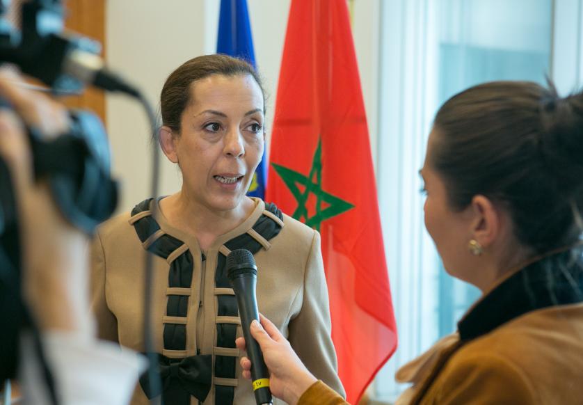 رحلة حفيدة القايد العيادي.  من الإعلام إلى الدبلوماسية..( بورتريه )