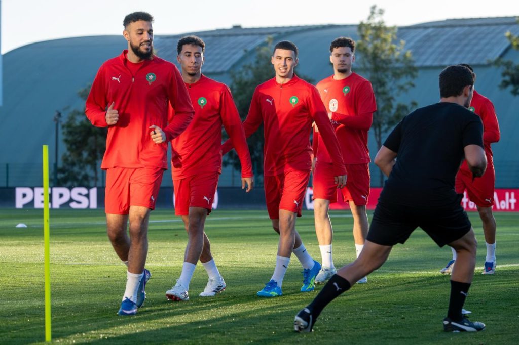 ​بمشاركة مواهب “الأولمبي”.. الأسود يرفعون إيقاع التحضيرات لوديتي الإكوادور والباراغواي