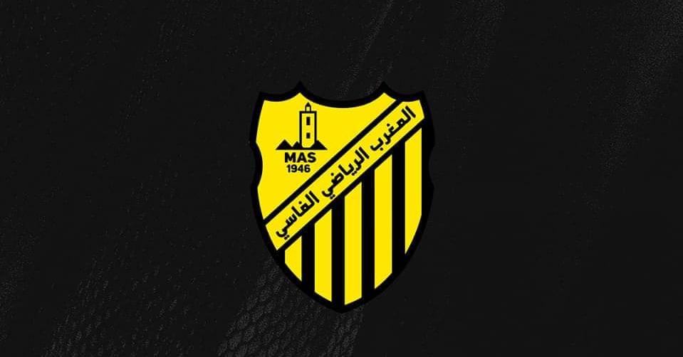 الإصابات تربك حسابات مدرب المغرب الفاسي… “آيت الخرصة” و”بابا” خارج الحسابات