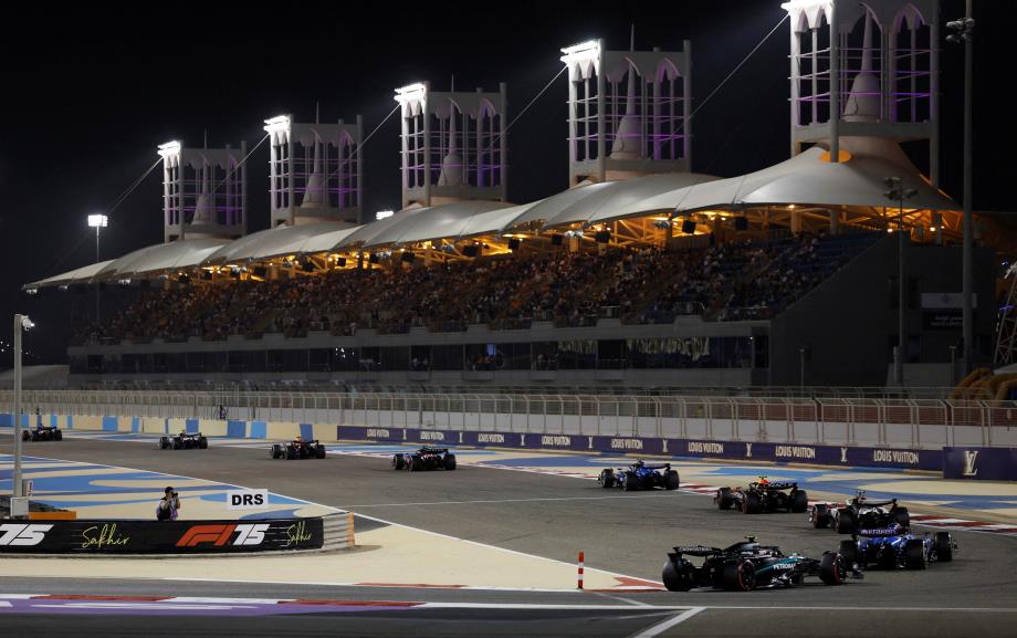 الفورمولا 1 تُعلق سباقات الشرق الأوسط