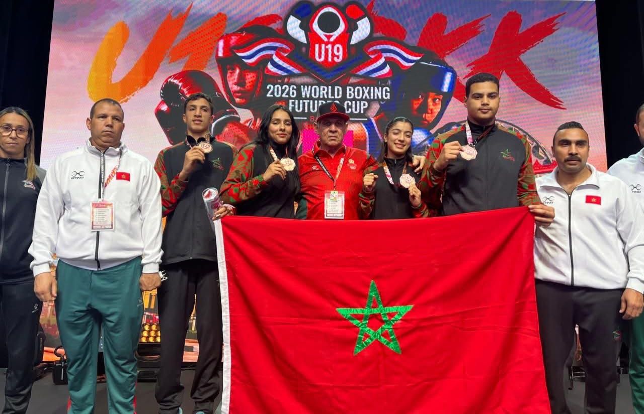 القنيطرة. الملاكمة حمدون تمنح المغرب والعرب أول ميدالية في بطولة العالم