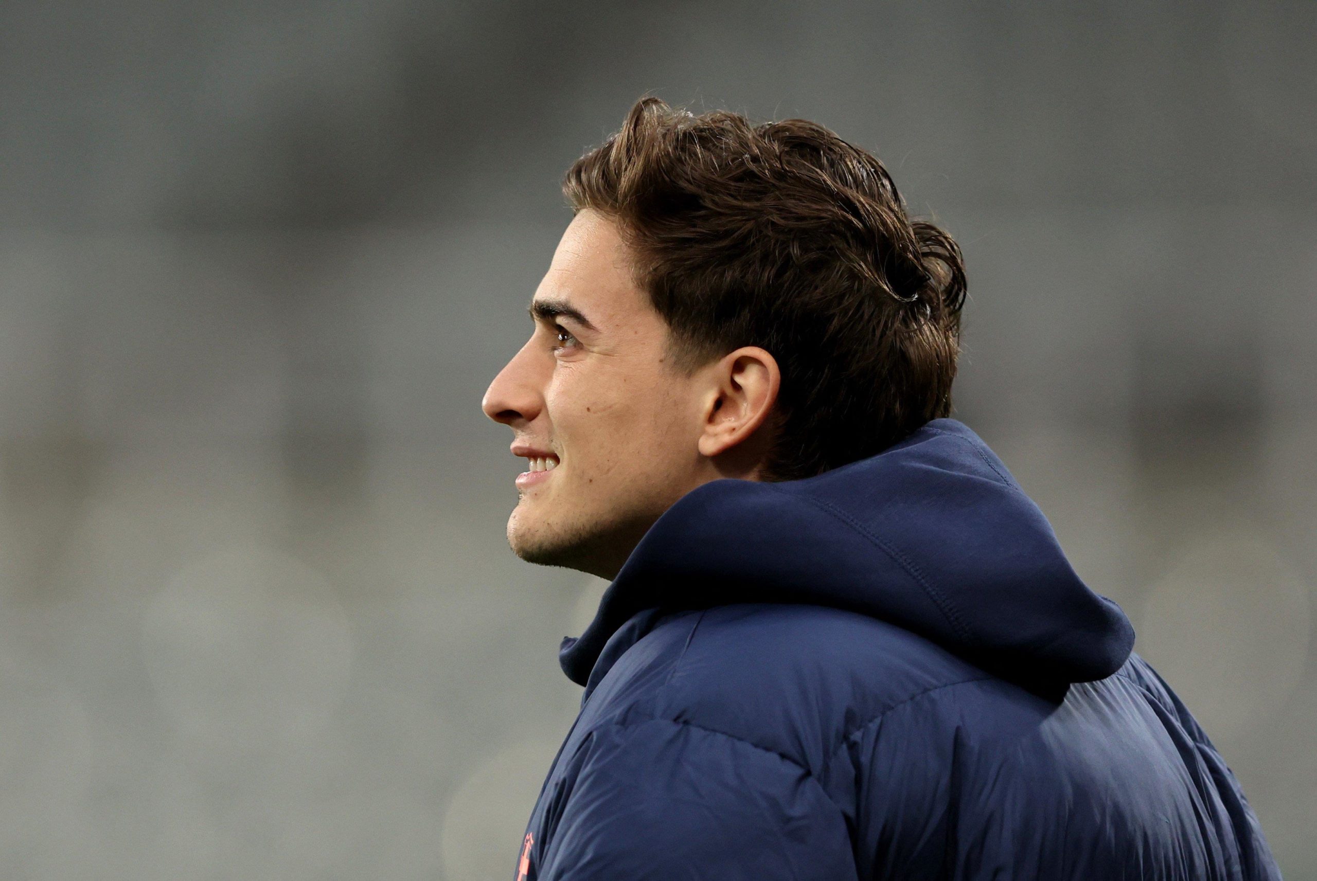 غافي يعود إلى برشلونة بعد غياب أكثر من ستة أشهر