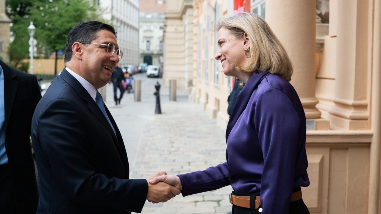 النمسا تجدد دعمها للسيادة المغربية وتعتبر مخطط الحكم الذاتي حلاً قابلاً للتطبيق 