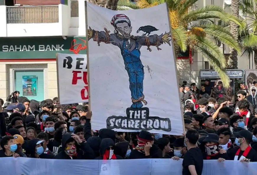 “إلتراس إيمازيغن” تحاصر مقر حسنية أكادير وتطالب برحيل بلعيد الفقير