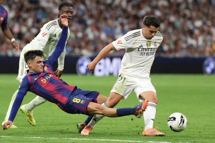 بعد موسم بلا ألقاب.. ريال مدريد يتحرك لضم هذا النجم المغربي بعد موسم بلا ألقاب.. ريال مدريد يتحرك لضم هذا النجم المغربي