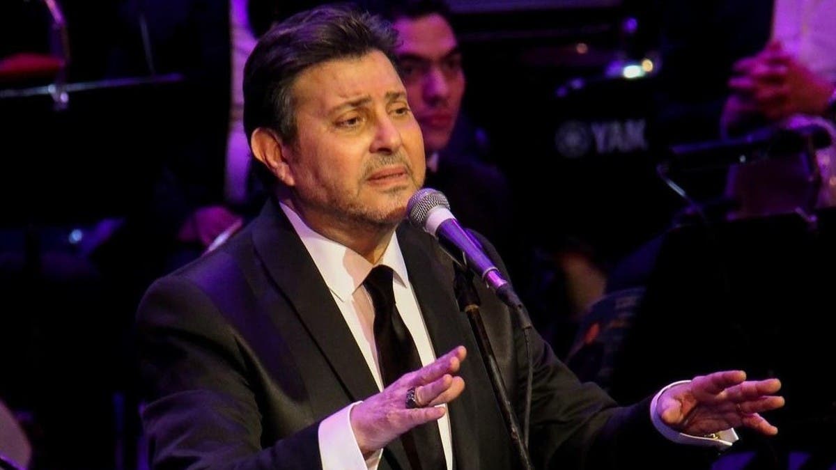 رحيل أمير الغناء العربي .. هاني شاكر يغادر دنيانا تاركاً إرثاً من الرومانسية الخالدة 