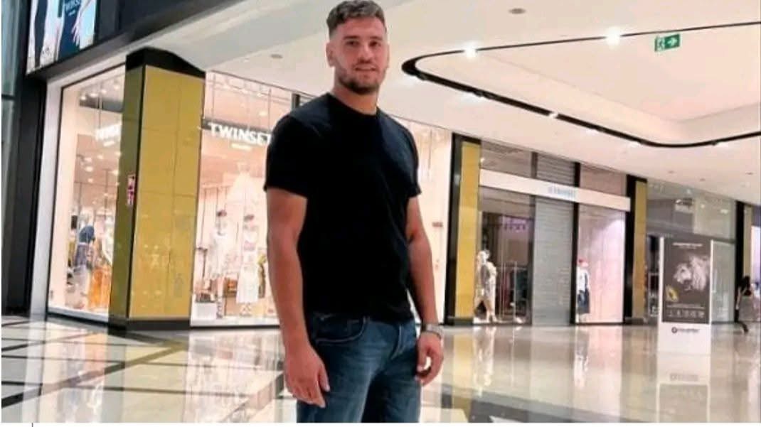 مصطفى لديد.. شاب مغربي ضحّى بحياته لإنقاذ زميله الإيطالي.. ما القصة؟