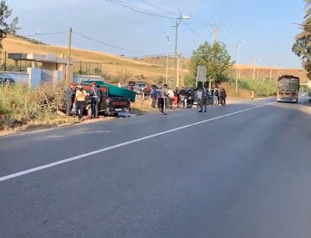 حادث سير مميت بسيدي حرازم.. مصرع شخصين وإصابات خطيرة في انقلاب “بيكوب”