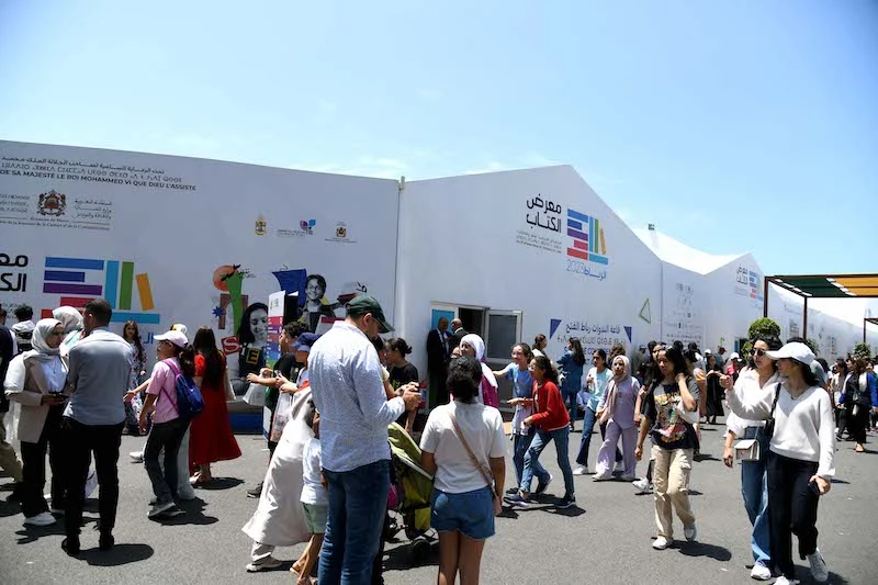 تخفيضات مهمة في القطارات نحو الرباط.. عرض خاص بمعرض الكتاب يجذب الزوار
