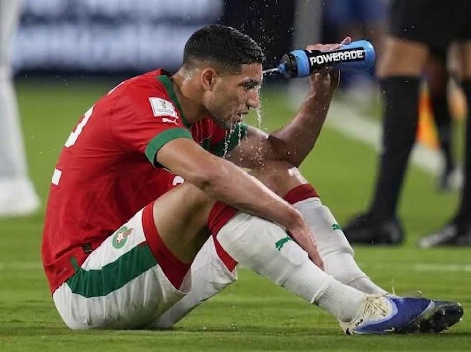 مونديال 26.. هل أعد الطاقم الطبي للمنتخب المغربي بروتوكول مواجهة حرارة الطقس؟ 