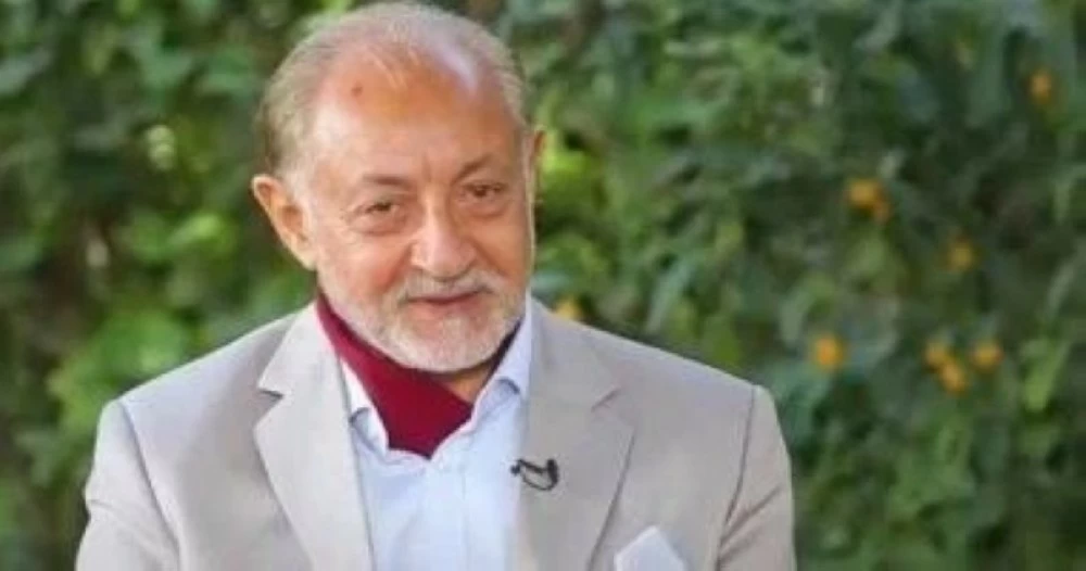 وفاة الفنان المصري عبد العزيز مخيون عن عمر 80 عاماً بعد مسيرة فنية حافلة