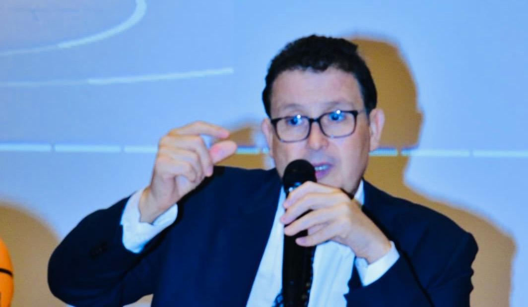 ” نرتقي معا s’élever ensemble ” شعار مؤتمر صحفي برئاسة إدريس الشرايبي رئيس جامعة الباسكيط