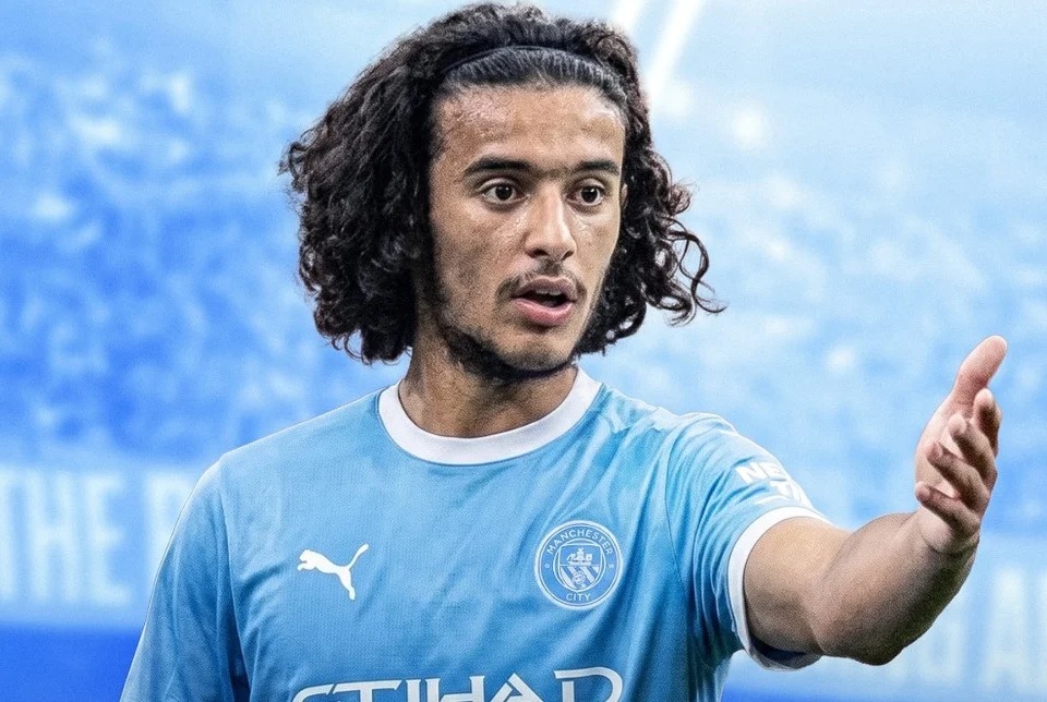 مانشستر سيتي يقدم وعودا مغرية لحسم صفقة الدولي المغربي بوعدي