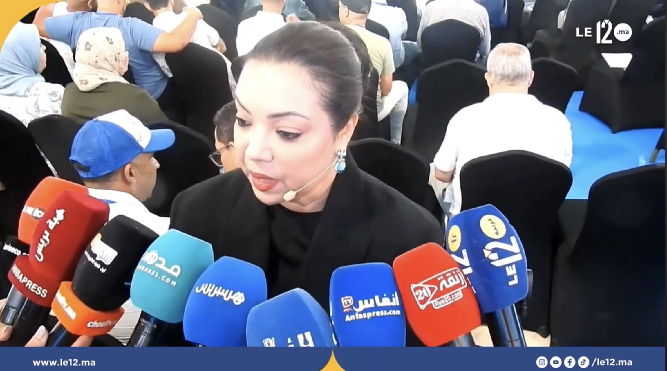 شاهد | بحضور أخنوش.. قياديون بارزون يقدمون «برنامج الأحرار» في الدار البيضاء