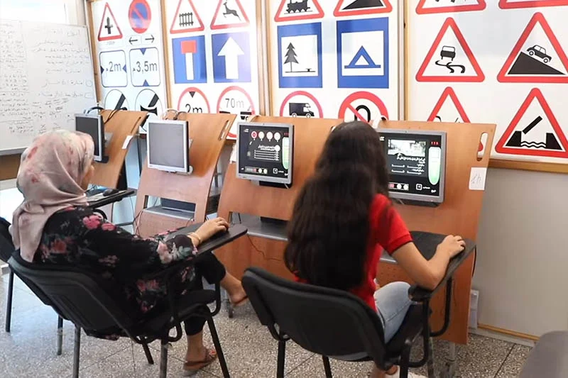 وزارة النقل تحسم الجدل بشأن الزيادة في أسعار تعليم السياقة