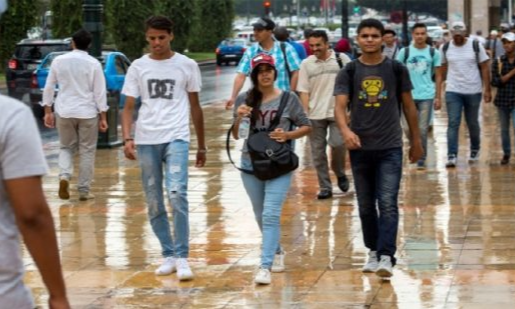 تحفيز الشباب على المشاركة السياسية.. “شيزوفرينية” الخطاب السياسي