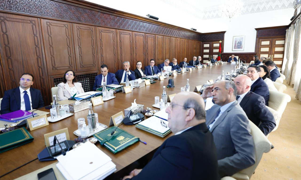 مجلس الحكومة يصادق على عدد من النصوص التشريعية