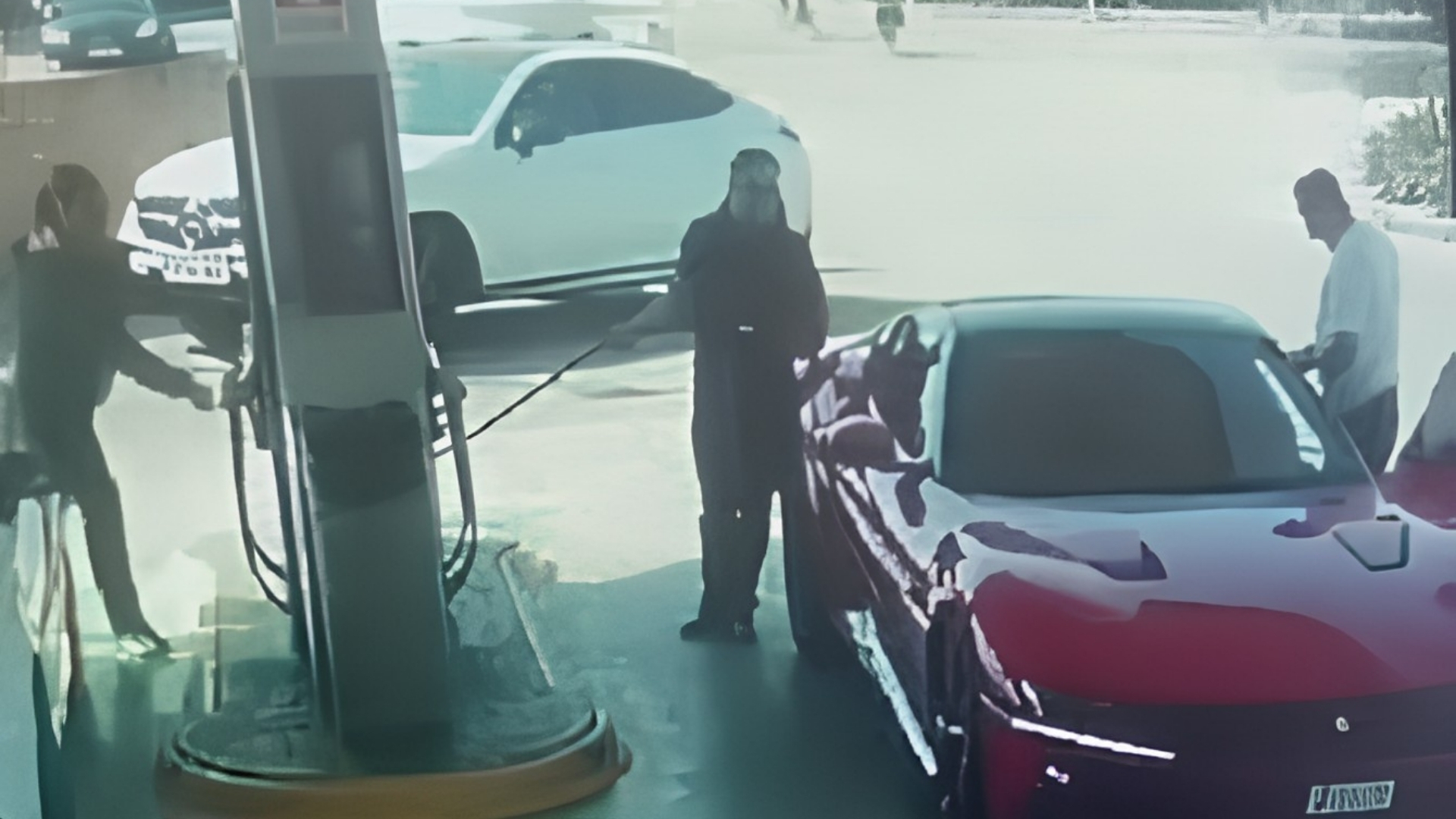 بريطانيا 19 سـ ـرقة ساعة بـ200 ألف أورو.. مؤثر مغربي أمام القضاء البريطاني وروايته تفاجئ المحكمة، ماذا قال؟