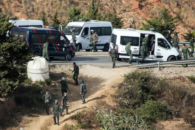 عاجل من الفنيدق.. ارتفاع عدد الموقوفين في محاولات الهجرة الجماعية إلى 294 شخصاً