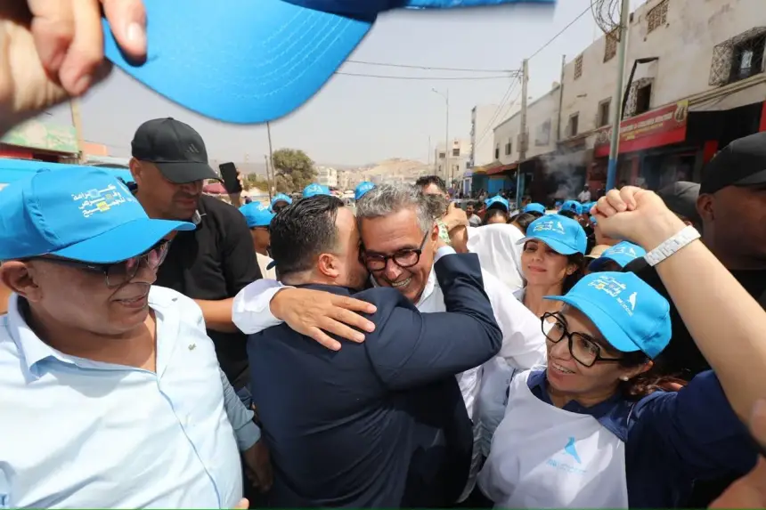 سباق “الحمامة” في سوس.. أخنوش يقود جولة ميدانية لدعم مرشحي الأحرار بأكادير