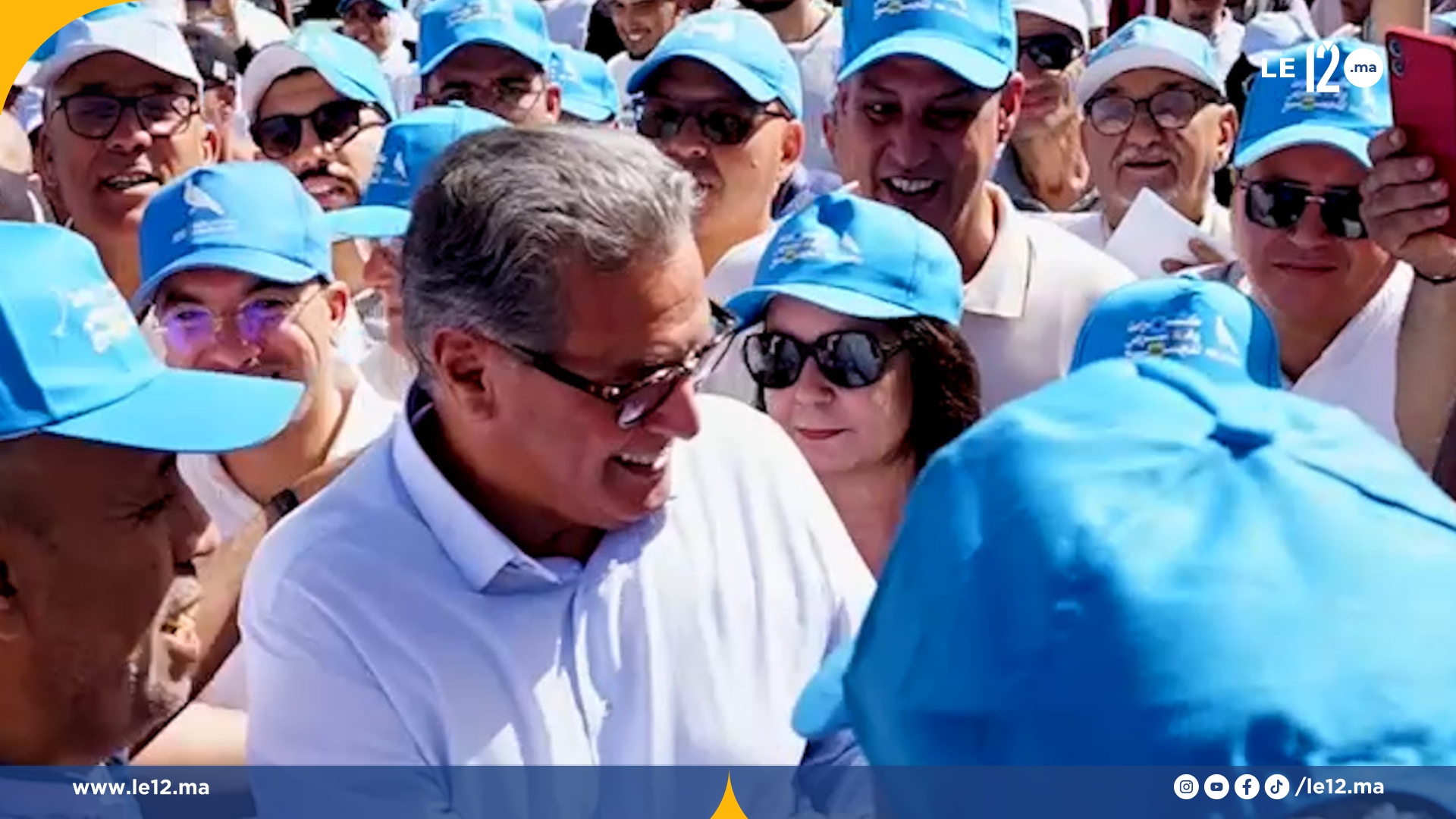 أخنوش يحظى باستقبال حاشد بتافروات “مسقط رأسه” خلال دعمه لمرشح الحزب بدائرة تزنيت عبد الله غازي (فيديو)