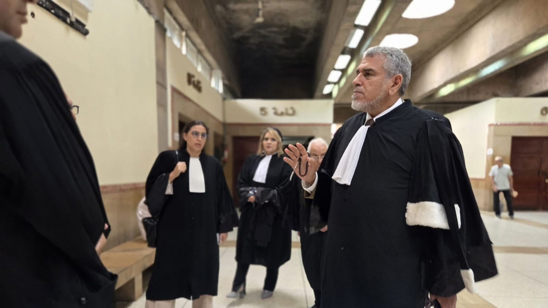 المحامون يستأنفون عملهم.. هل انتهت الأزمة؟