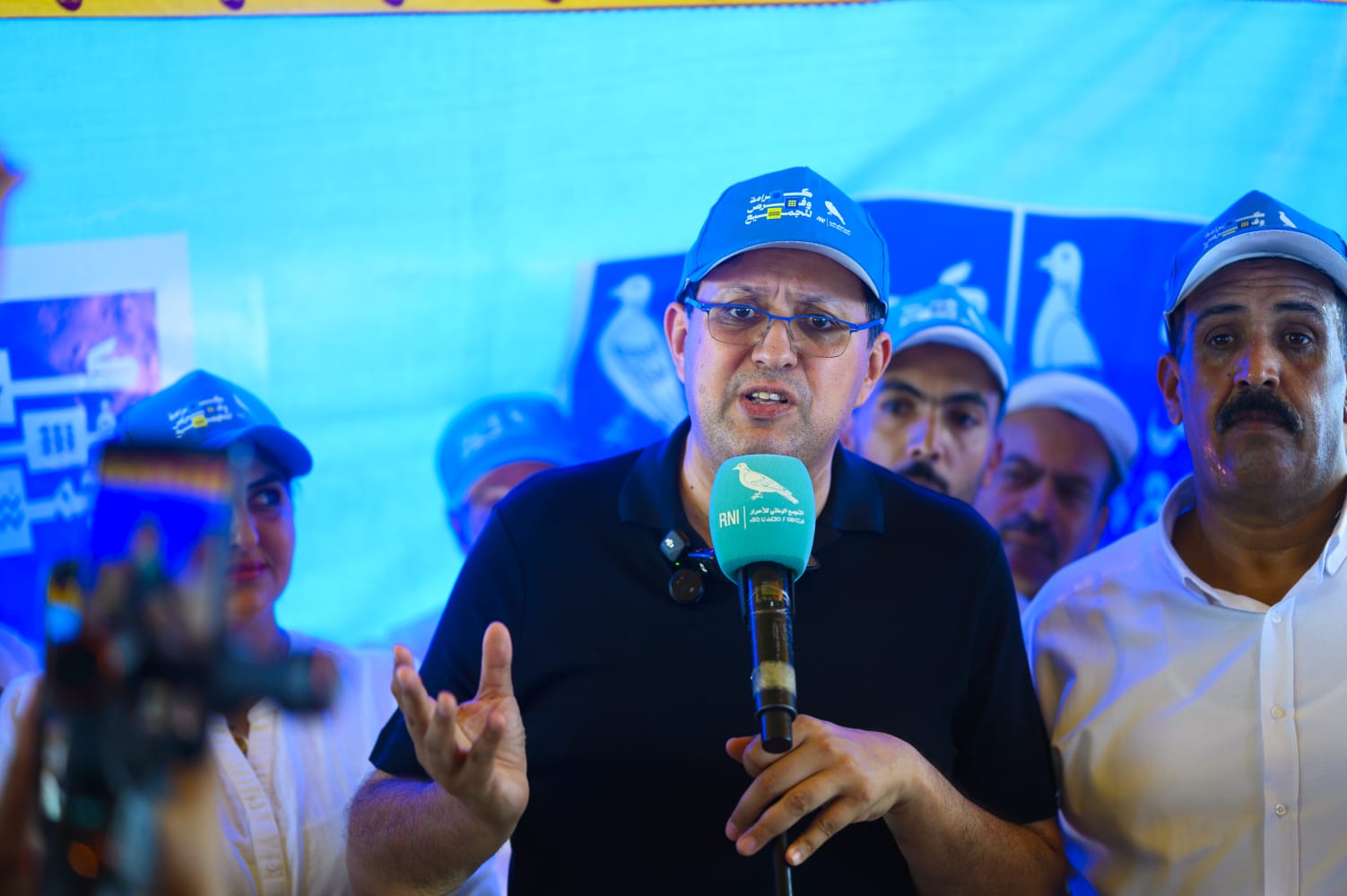 في لقاء حاشد بالمحمدية.. آيت منا يفتح النـ.ار على “الريع العائلي” ويستعرض برنامج “الأحرار”
