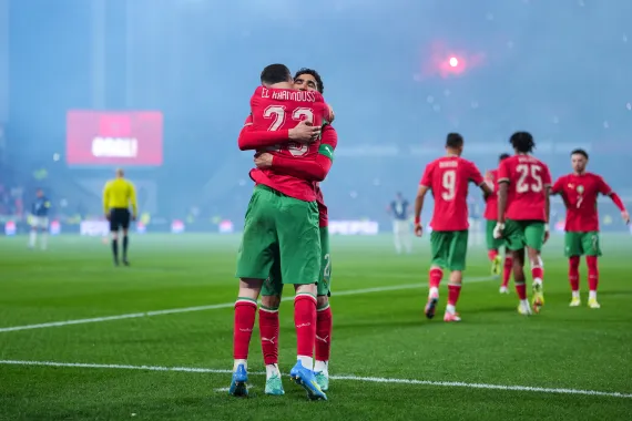 بهدف مزراوي.. “أسود الأطلس” يحسمون الشوط الأول أمام الغابون بالرباط
