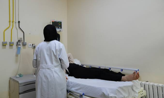 الدعوة إلى ضمان ولوج فعلي وميسور التكلفة للأسر إلى العلاج