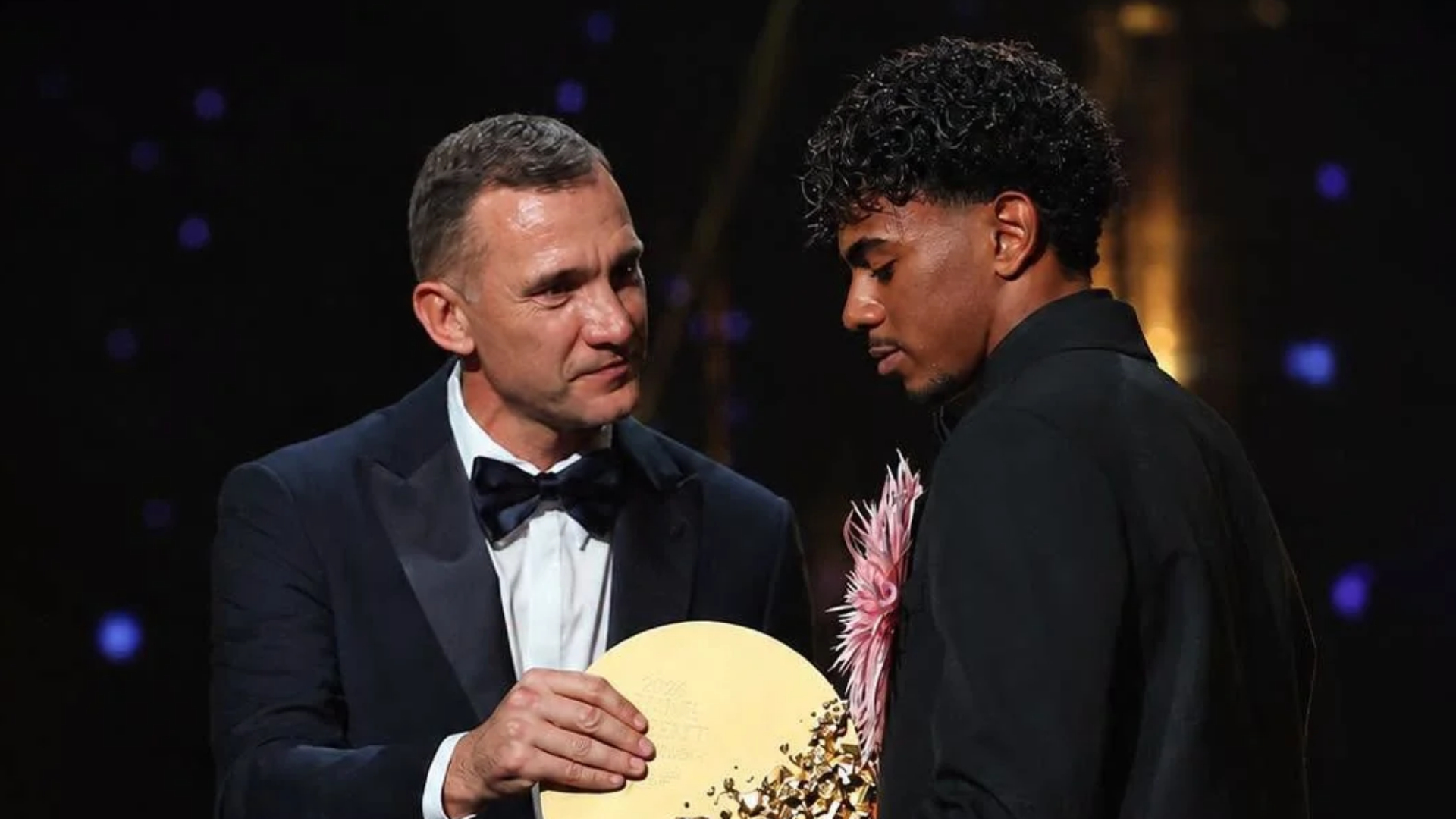 للسنة الثالثة تواليا.. لامين يامال يحصد جائزة كوبا 2026 لأفضل لاعب شاب في العالم