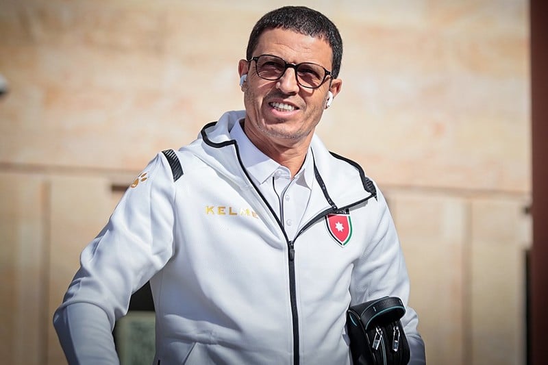 جمال سلامي يقترب من قيادة الفتح السعودي خلفاً لخالد العطوي