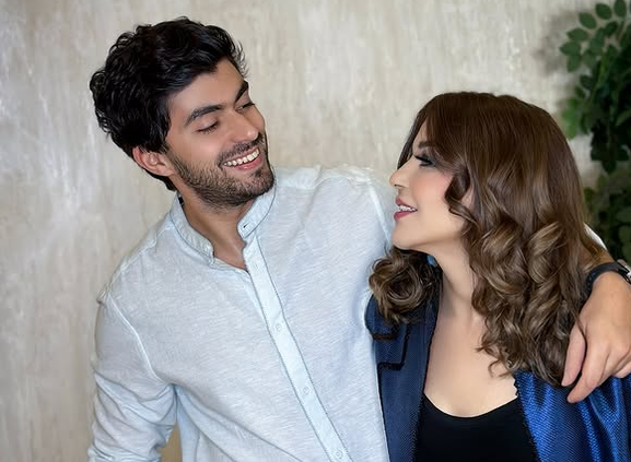 الديفا سميرة سعيد تخطف الأنظار في زفاف نجلها.. هدية غنائية تحمل مفاجأة مؤثرة (فيديو)