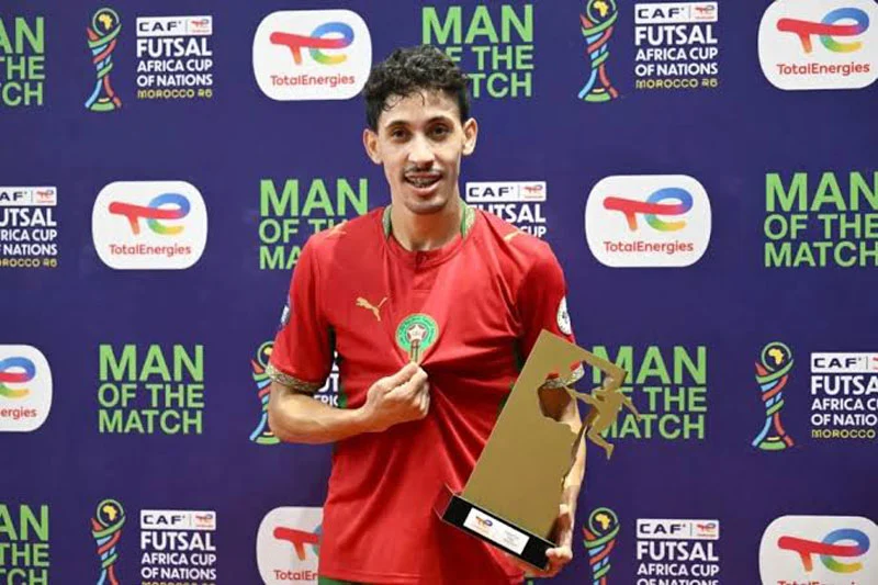 يوسف جواد يتوج بجائزة أفضل لاعب في نهائي كأس إفريقيا للفوتسال