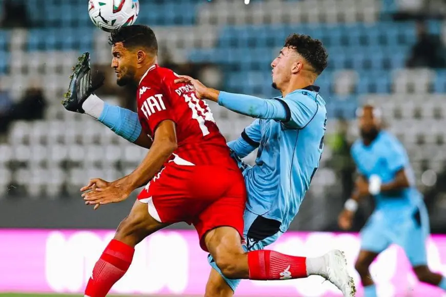 الوداد يستعيد نغمة الانتصارات من بوابة اتحاد تواركة بهدف الحسوني الوداد يستعيد نغمة الانتصارات من بوابة اتحاد تواركة بهدف الحسوني